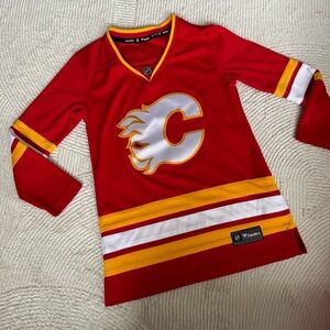 Women’s Calgary Flames Fanatics Red Home Breakaway Hockey Jersey Small